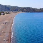 2-Η παραλία της Αγίας Άννας